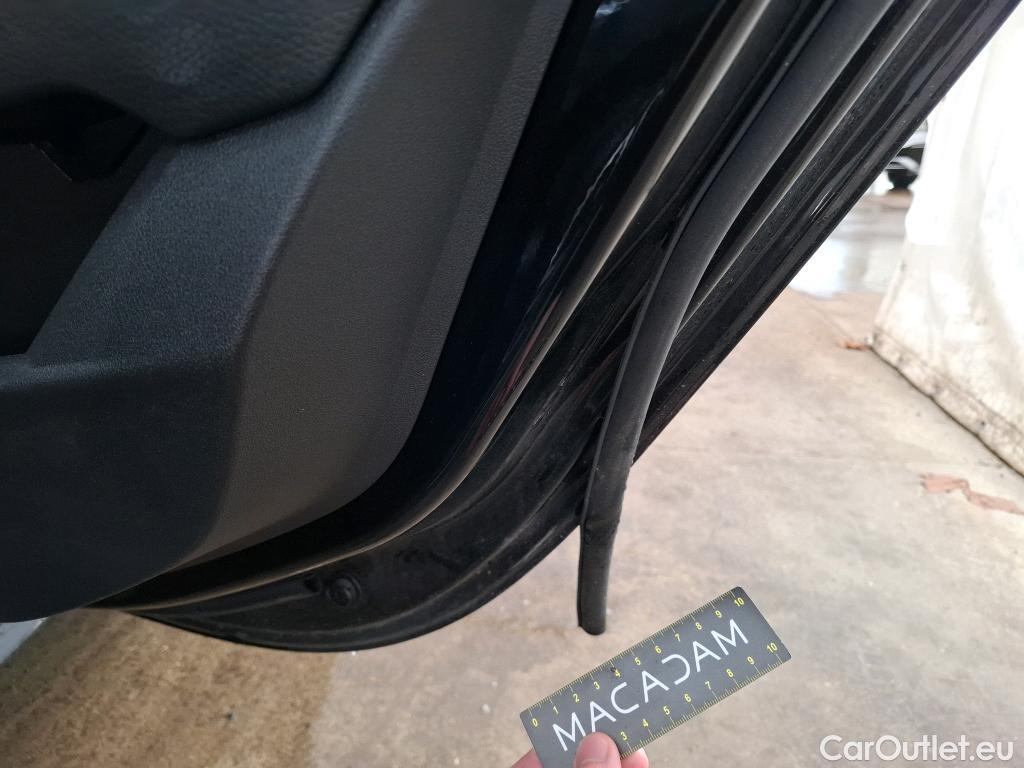  Bmw  Serie 1 Série 1 Berline 118 i M Sport 1.5 135CV BVA7 E6d #47