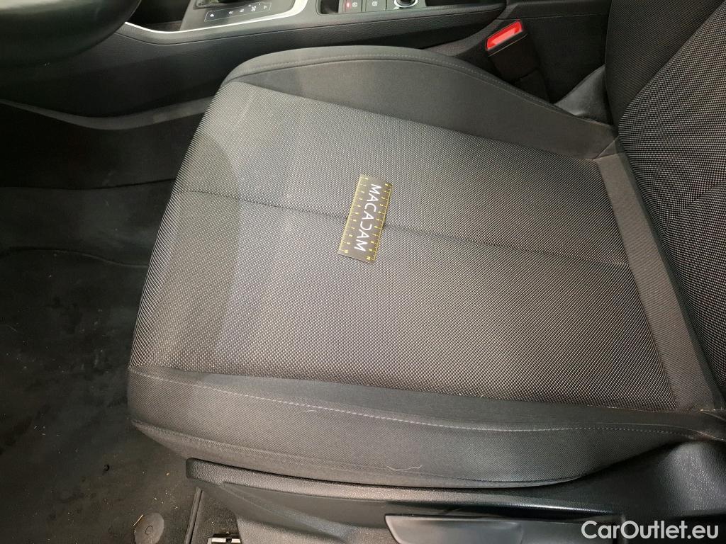  Audi  Q3 AUDI  / 2018 / 5P / SUV 45 TFSI E 245 S TRONIC #24