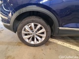  Volkswagen  T-ROC VOLKSWAGEN  / 2017 / 5P / SUV 1.0 TSI STYLE BMT #18