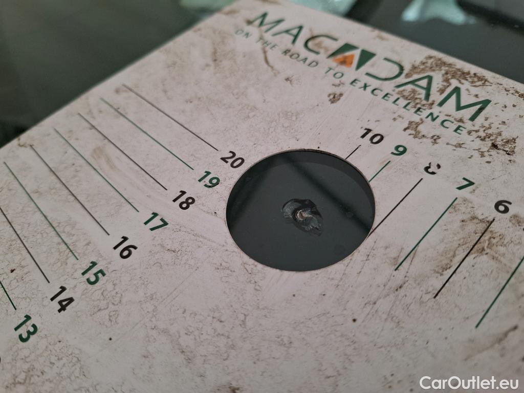  Citroen  C3  Shine Business 1.2 PureTech 110CV BVM6 E6d #2