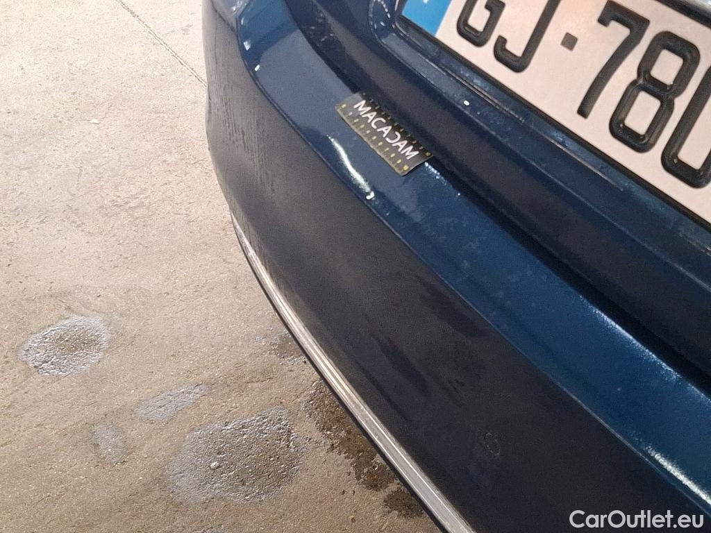  Fiat  500 FIAT   2015  3P  Berline Hybrid 10 BSG 70 ch Dolcevita #2