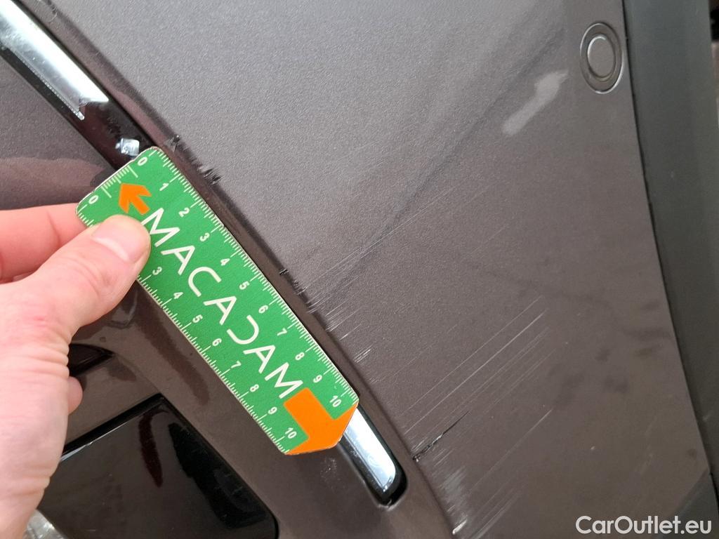  DS  DS7 DS DS 7 Crossback / 2017 / 5P / SUV E-TENSE 4x4 300 Louvre(SL) #13