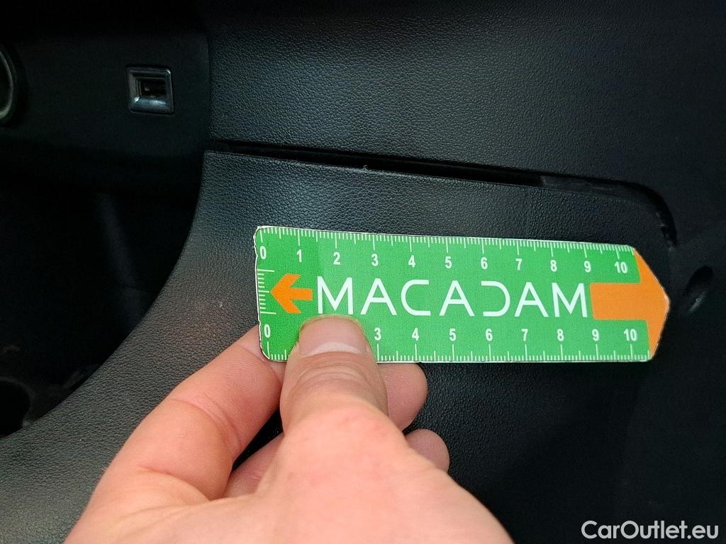  Citroen  C3  Société Feel Business R 1.2 PureTech 80CV BVM5 E6d #32