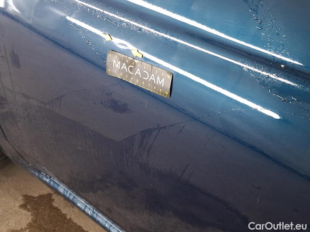  Fiat  500 FIAT   2015  3P  Berline Hybrid 10 BSG 70 ch Dolcevita #13