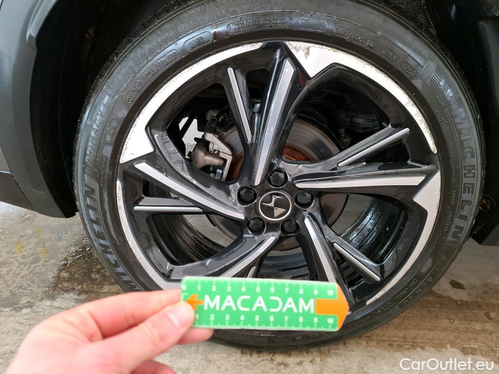  DS  DS7 DS DS 7 Crossback / 2017 / 5P / SUV E-TENSE 4x4 300 Louvre(SL) #33