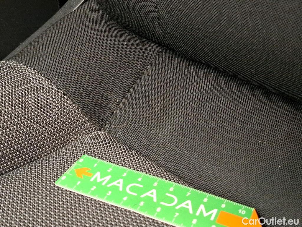  Citroen  C3 CITROEN  Société / 2020 / 5P / Berline / VU PureTech 83 S&S BVM Feel Nav #75