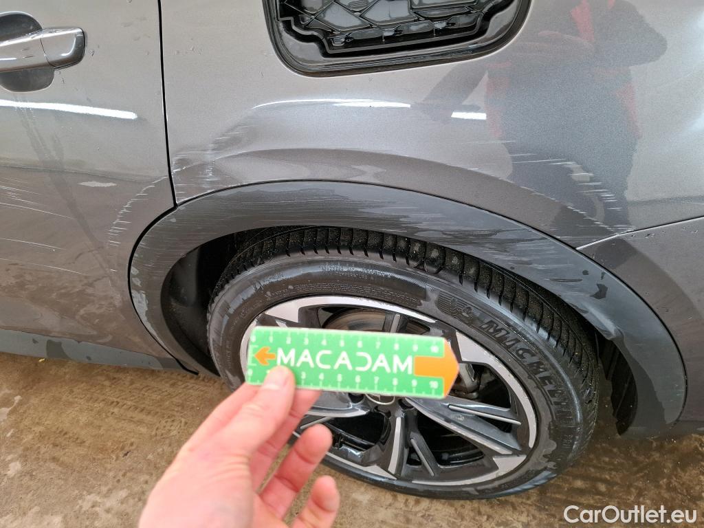  DS  DS7 DS DS 7 Crossback / 2017 / 5P / SUV E-TENSE 4x4 300 Louvre(SL) #15