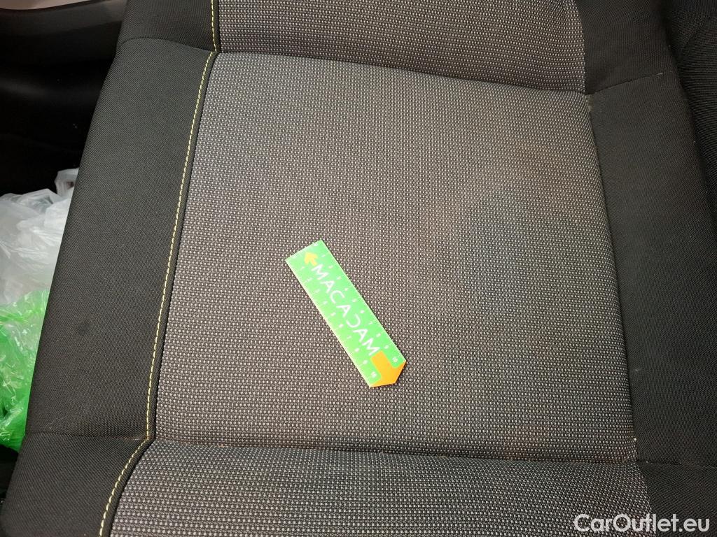  Citroen  C3  Feel 1.2 PureTech 80CV BVM5 E6 #18