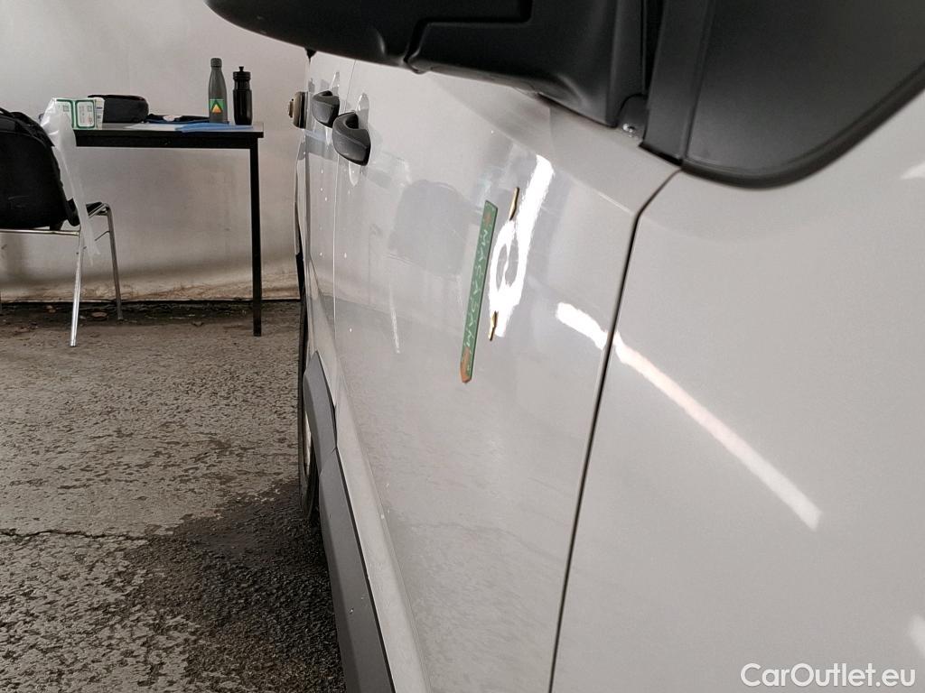  Citroen  Berlingo  Fourgon Club M 650 1.5 BlueHDi 100CV BVM5 E6dT #44