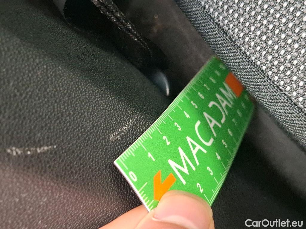  Citroen  C3  Feel 1.2 PureTech 80CV BVM5 E6 #9