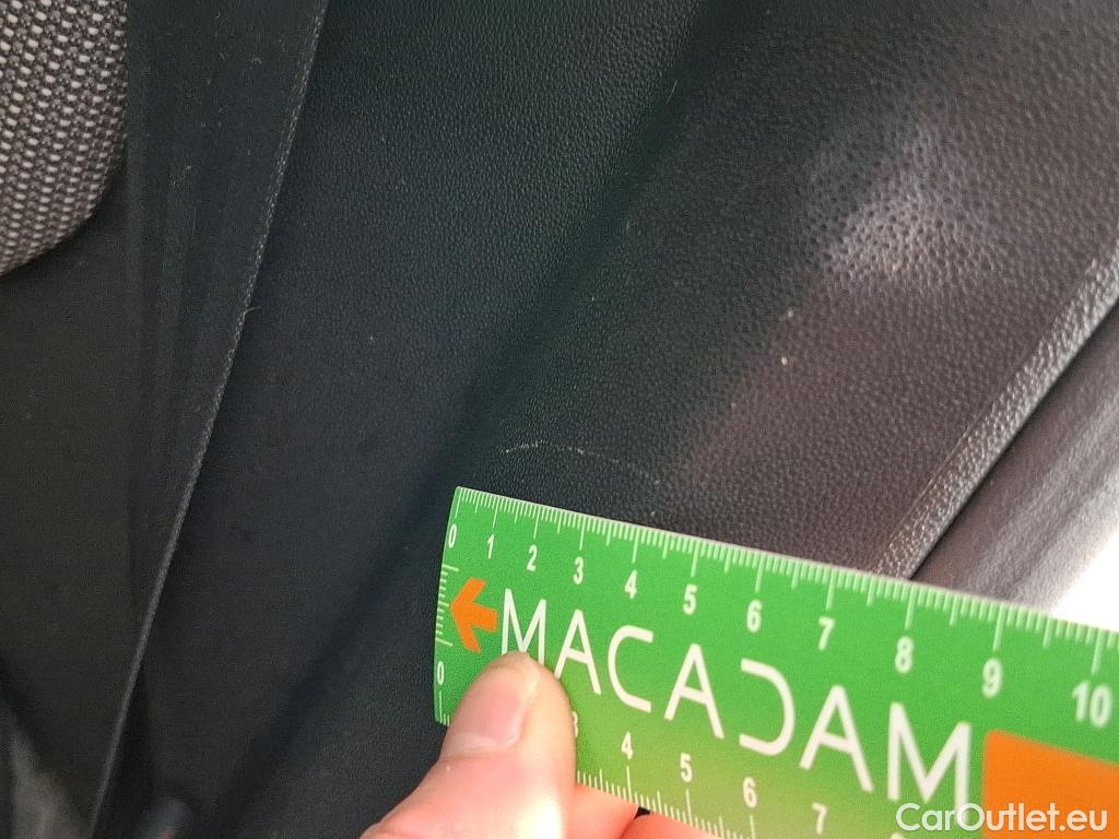  Citroen  C3  Feel 1.2 PureTech 80CV BVM5 E6 #6