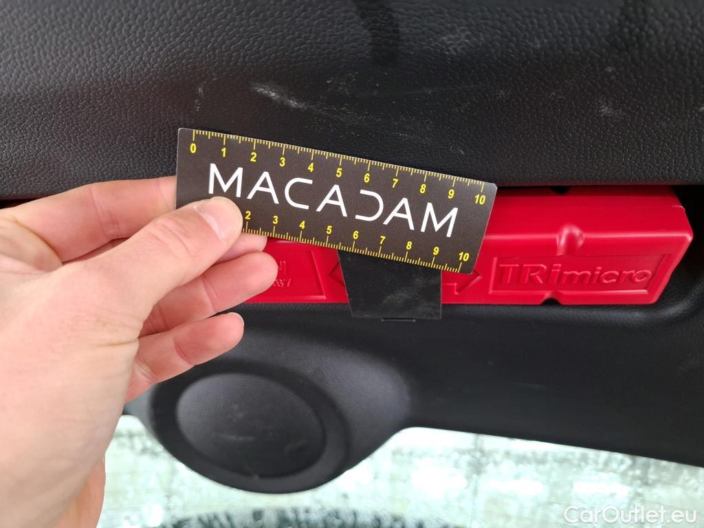  Mini  Mini   / 2021 / 3P / Berline Cooper SE Finition  Yours 184 ch BVA #67