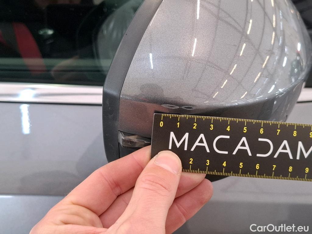  Nissan  Qashqai NISSAN  / 2021 / 5P / Crossover 1.3 MHEV 140 Business Edition #28