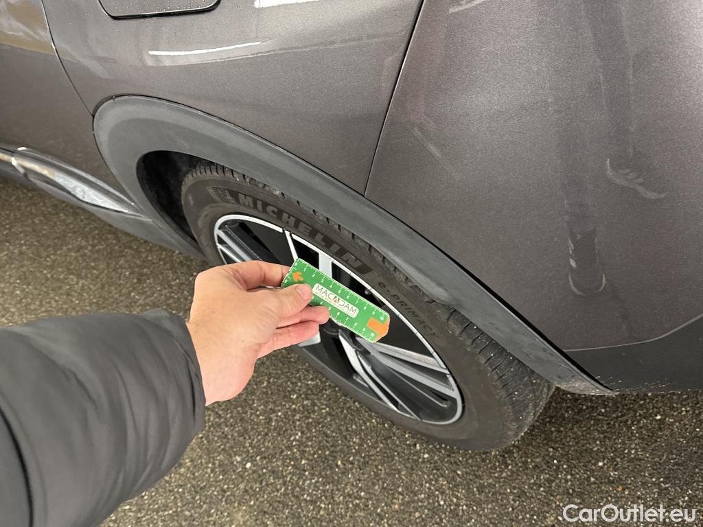  Peugeot  3008 PEUGEOT  / 2020 / 5P / SUV 1.6 HYBRID4 300 E-EAT8 GT Pack #25