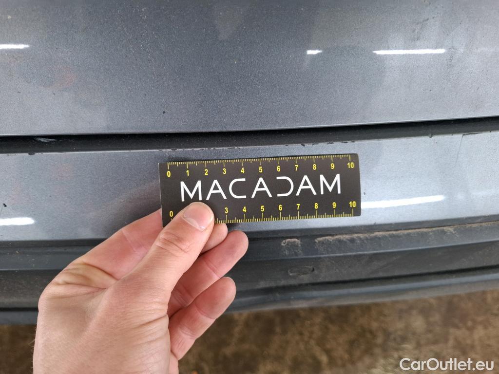  Nissan  Qashqai NISSAN  / 2021 / 5P / Crossover 1.3 MHEV 140 Business Edition #33