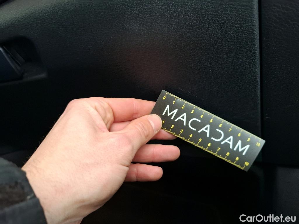  Nissan  Qashqai NISSAN  / 2021 / 5P / Crossover 1.3 MHEV 140 Business Edition #13