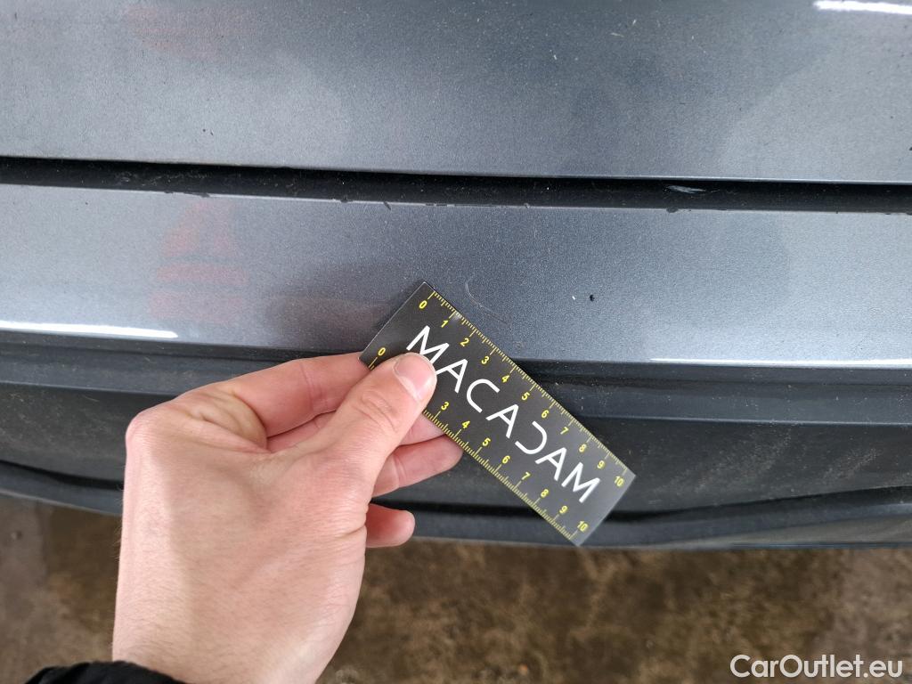  Nissan  Qashqai NISSAN  / 2021 / 5P / Crossover 1.3 MHEV 140 Business Edition #32