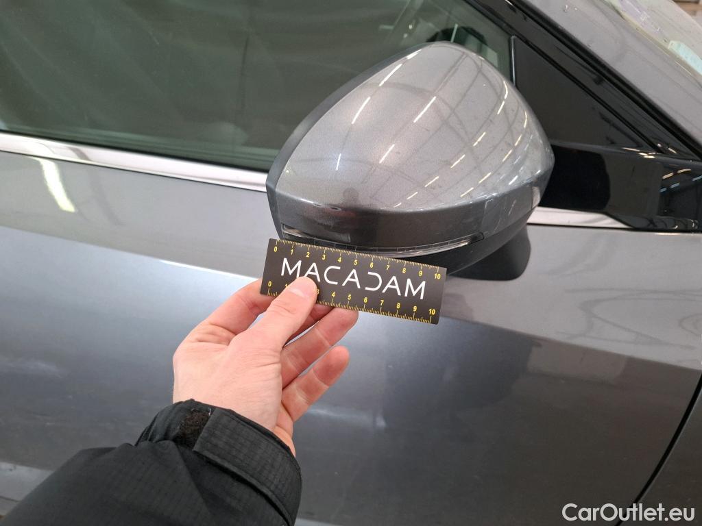  Nissan  Qashqai NISSAN  / 2021 / 5P / Crossover 1.3 MHEV 140 Business Edition #27