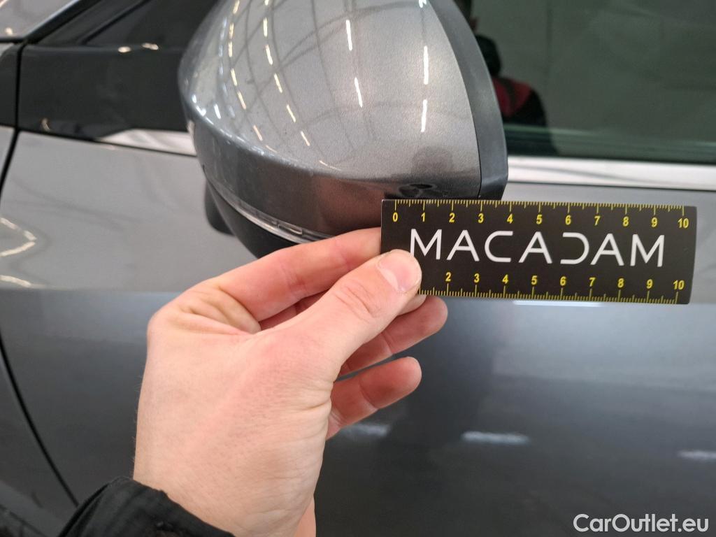  Nissan  Qashqai NISSAN  / 2021 / 5P / Crossover 1.3 MHEV 140 Business Edition #26