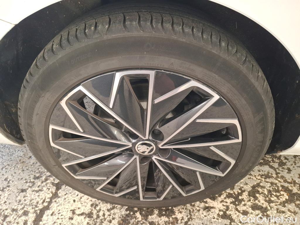  Skoda  Superb  Break L&K 2.0 TDI 150CV BVA7 E6d #8