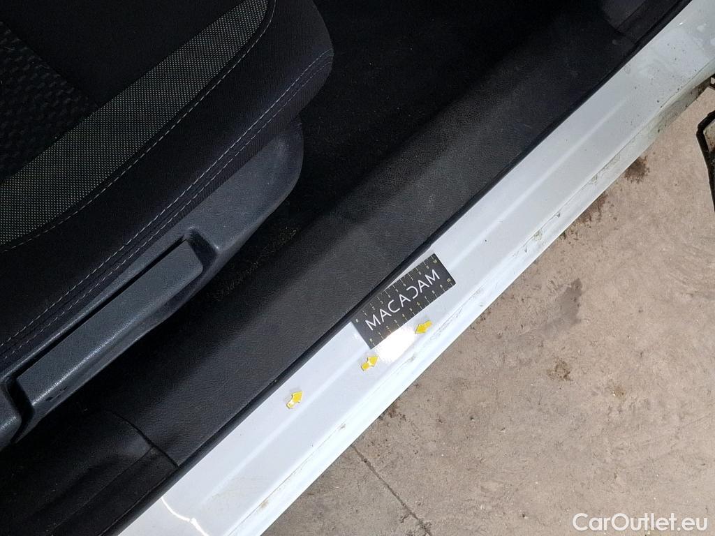  Nissan  Qashqai NISSAN  2017 5P Crossover 1.7 DCI 150 Business Edition #24