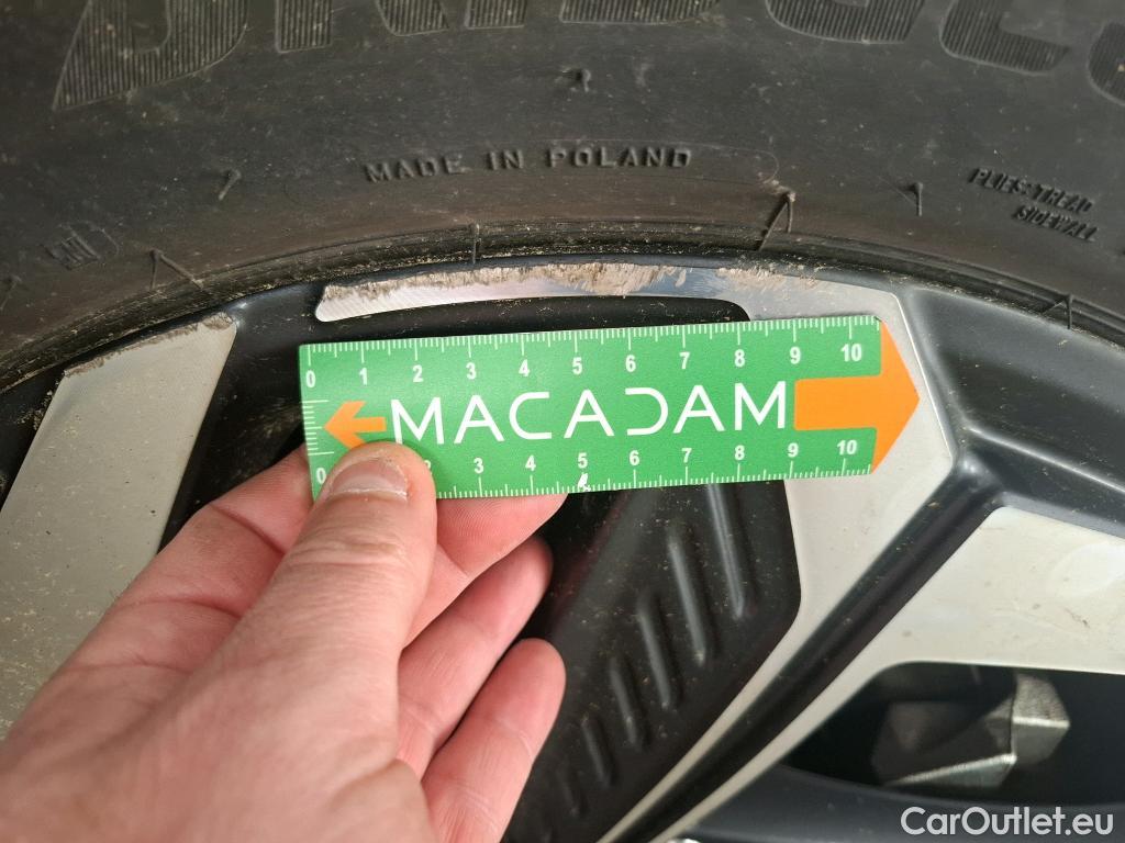  Hyundai  Tucson HYUNDAI  / 2020 / 5P / SUV 1.6 PHEV 265 HTRAC BUSINESS 4WD AUTO #10