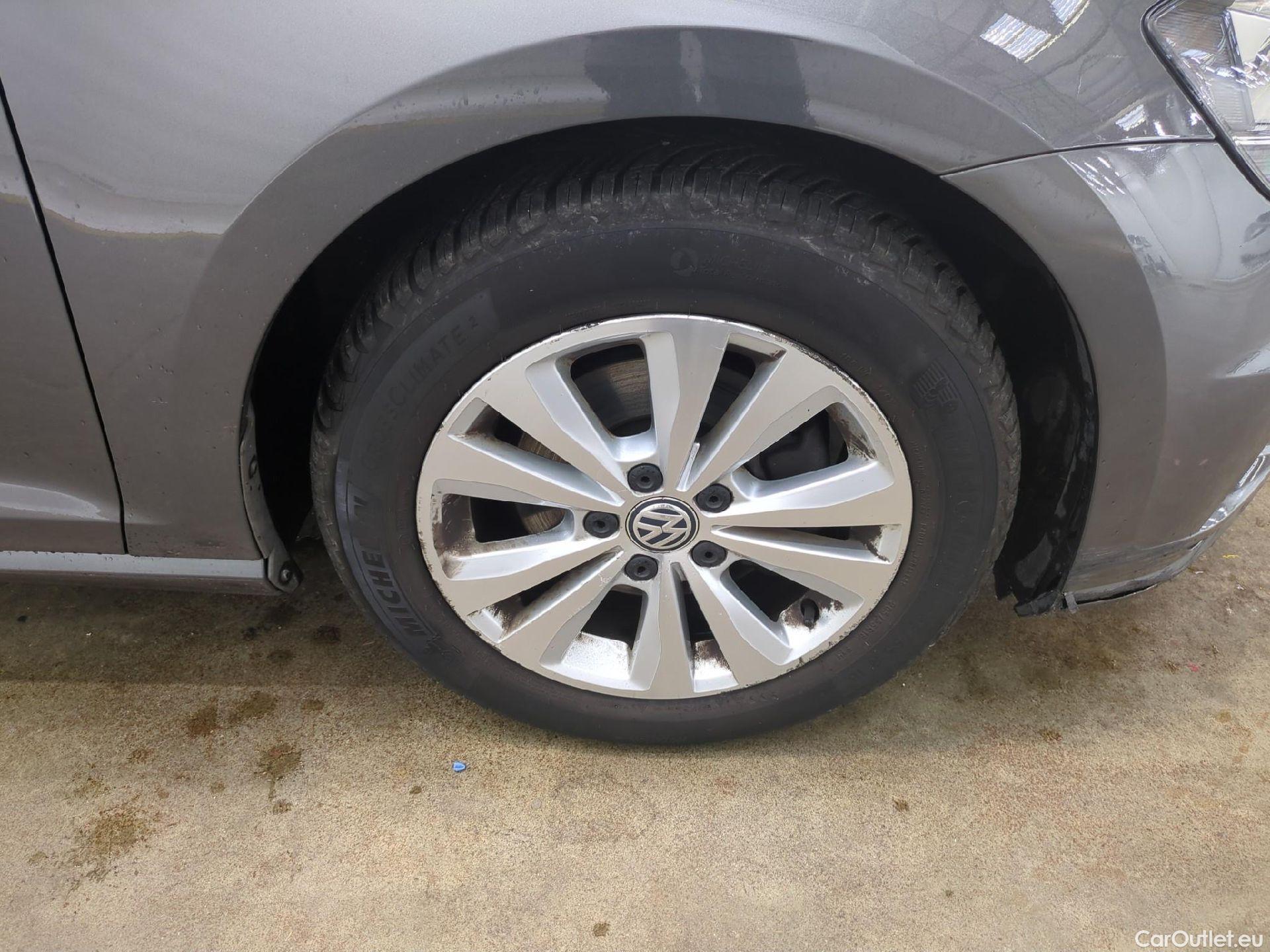  Volkswagen  Golf  VII Berline Confortline Business BMT 1.6 TDI 115CV BVA7 E6dT #20