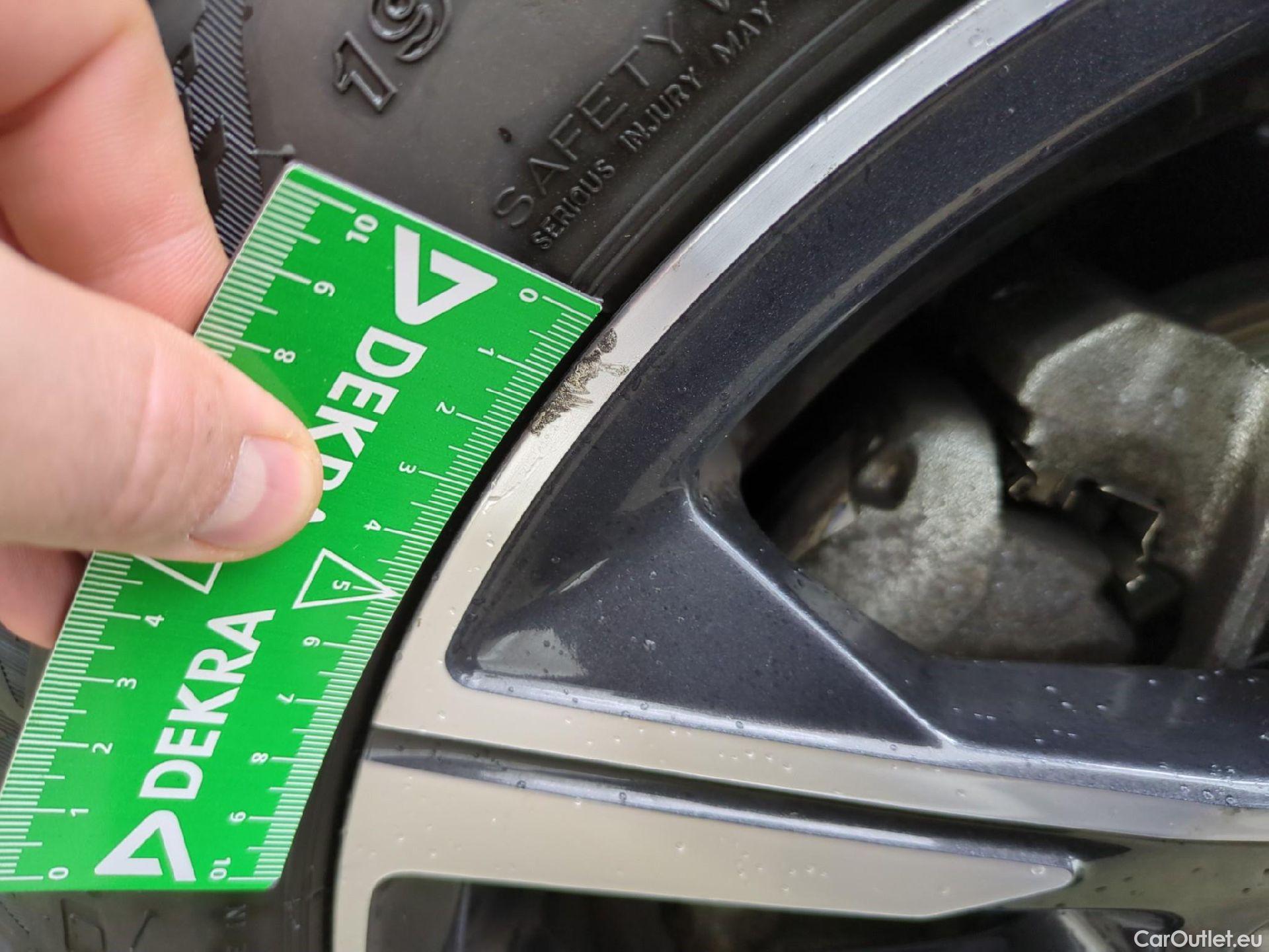  Peugeot  208  Allure Business 1.2 PureTech 100CV BVA8 E6d #5