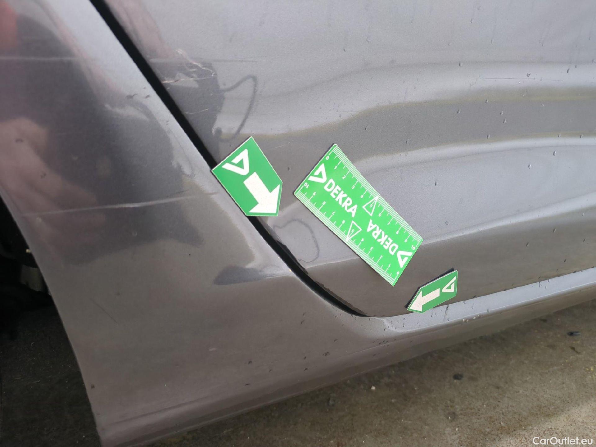  Volkswagen  Golf  VII Berline Confortline Business BMT 1.6 TDI 115CV BVA7 E6dT #54