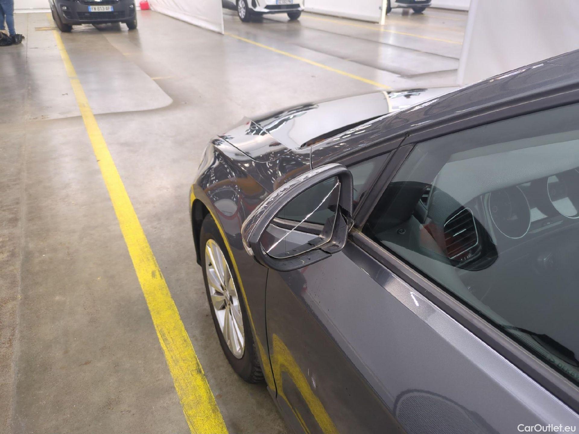  Volkswagen  Golf  VII Berline Confortline Business BMT 1.6 TDI 115CV BVA7 E6dT #33