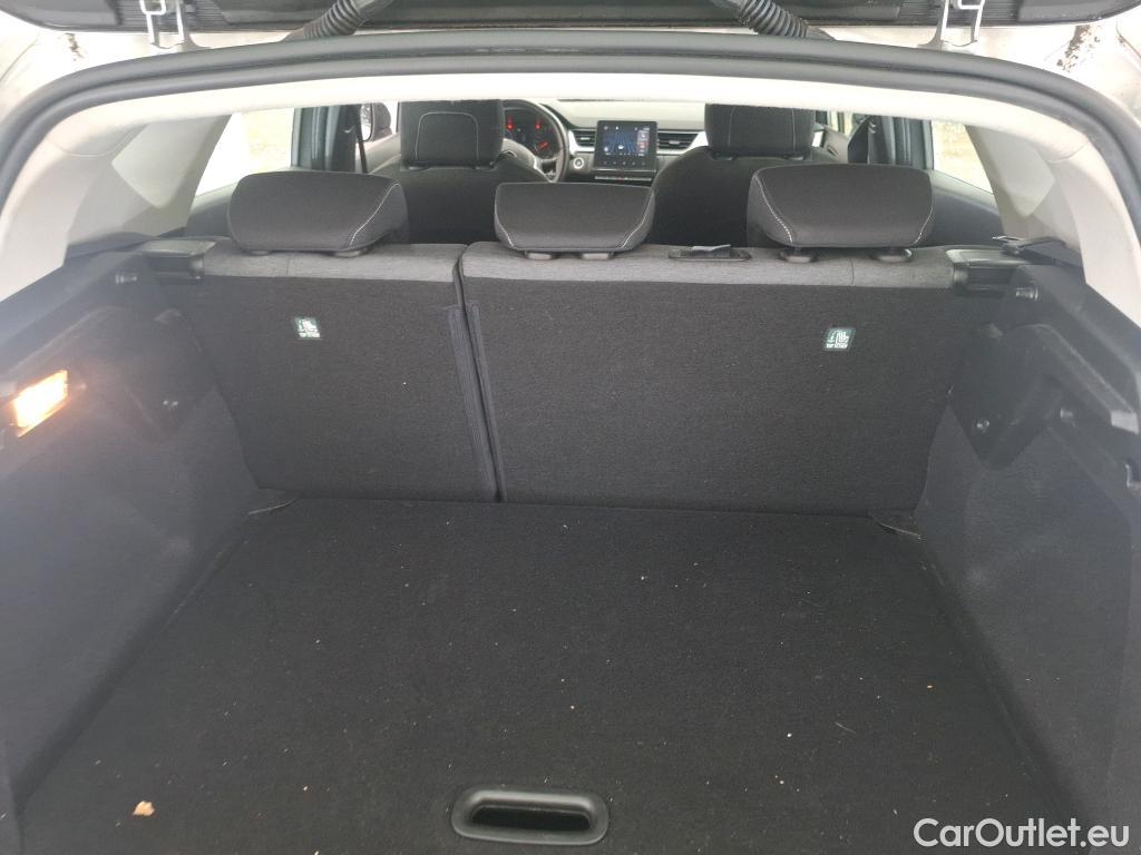  Renault  Captur  II Business 1.5 dCi 115CV BVA7 E6dT #9