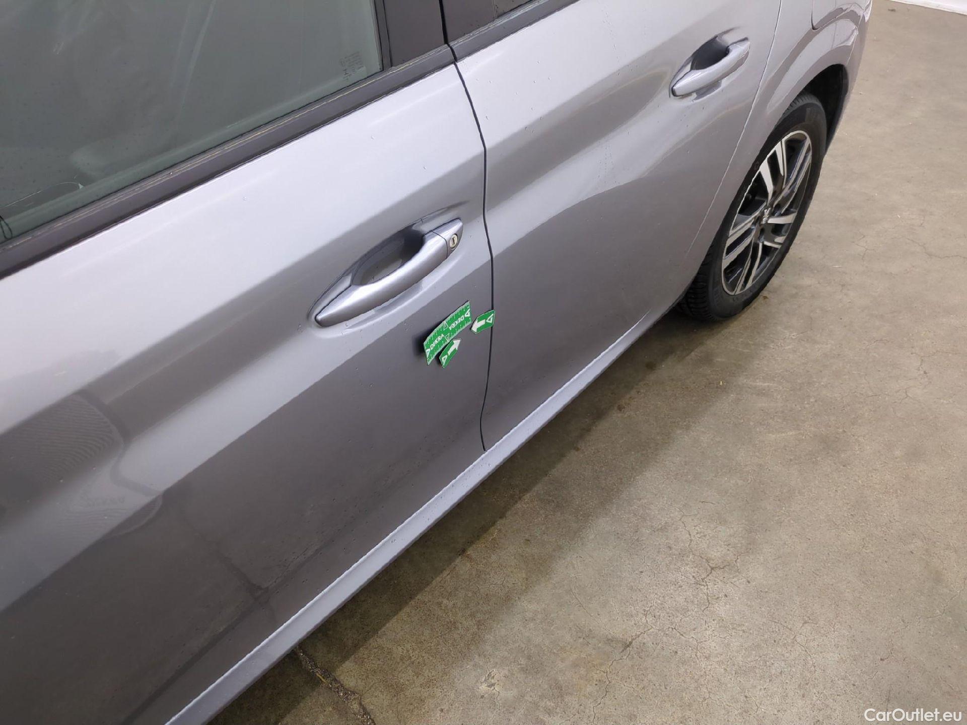  Peugeot  208  Allure Business 1.2 PureTech 100CV BVA8 E6d #12