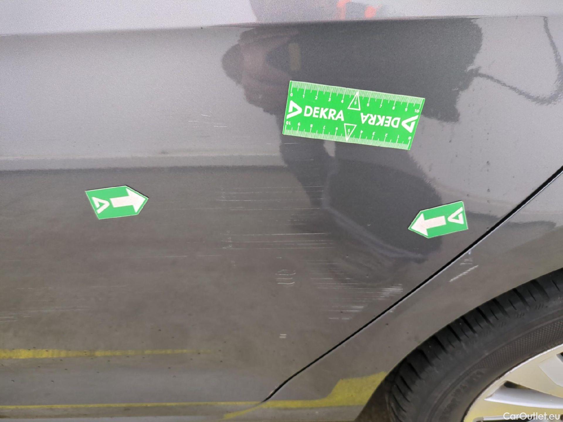  Volkswagen  Golf  VII Berline Confortline Business BMT 1.6 TDI 115CV BVA7 E6dT #65