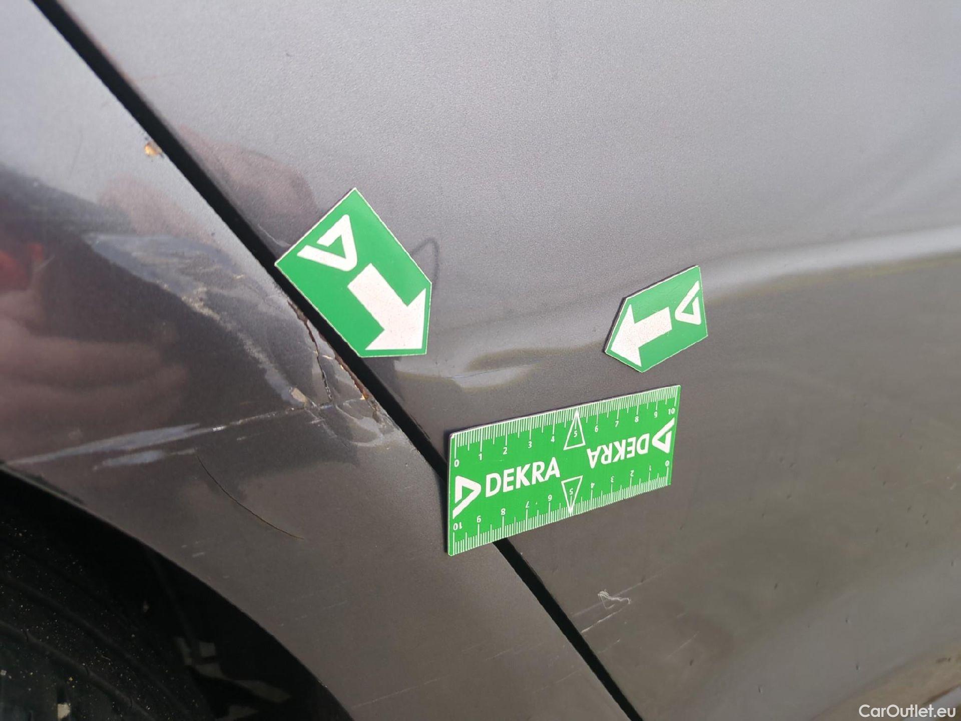  Volkswagen  Golf  VII Berline Confortline Business BMT 1.6 TDI 115CV BVA7 E6dT #56