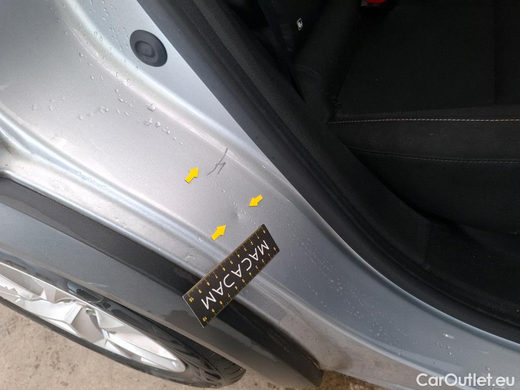  Renault  Captur  II Business 1.5 dCi 115CV BVA7 E6dT #13