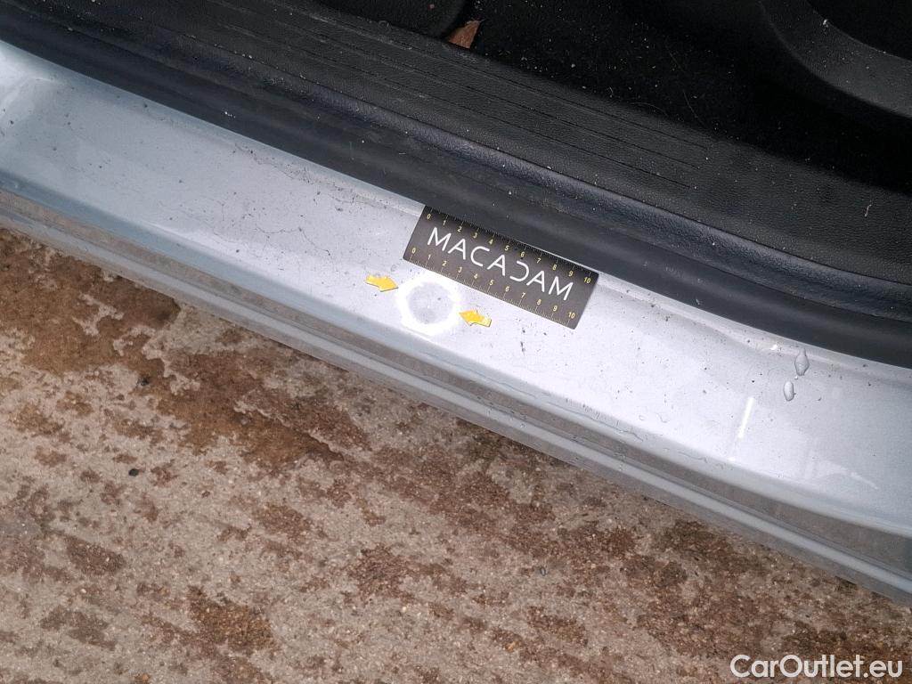  Renault  Captur  II Business 1.5 dCi 115CV BVA7 E6dT #19