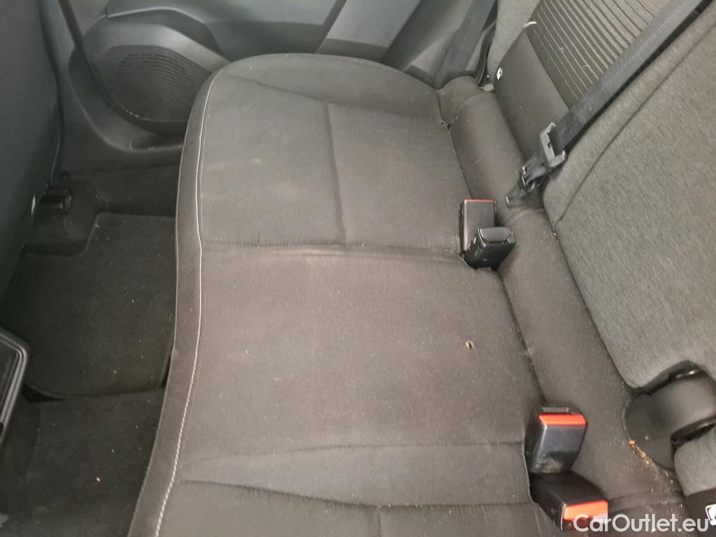  Renault  Captur  II Business 1.5 dCi 115CV BVA7 E6dT #38