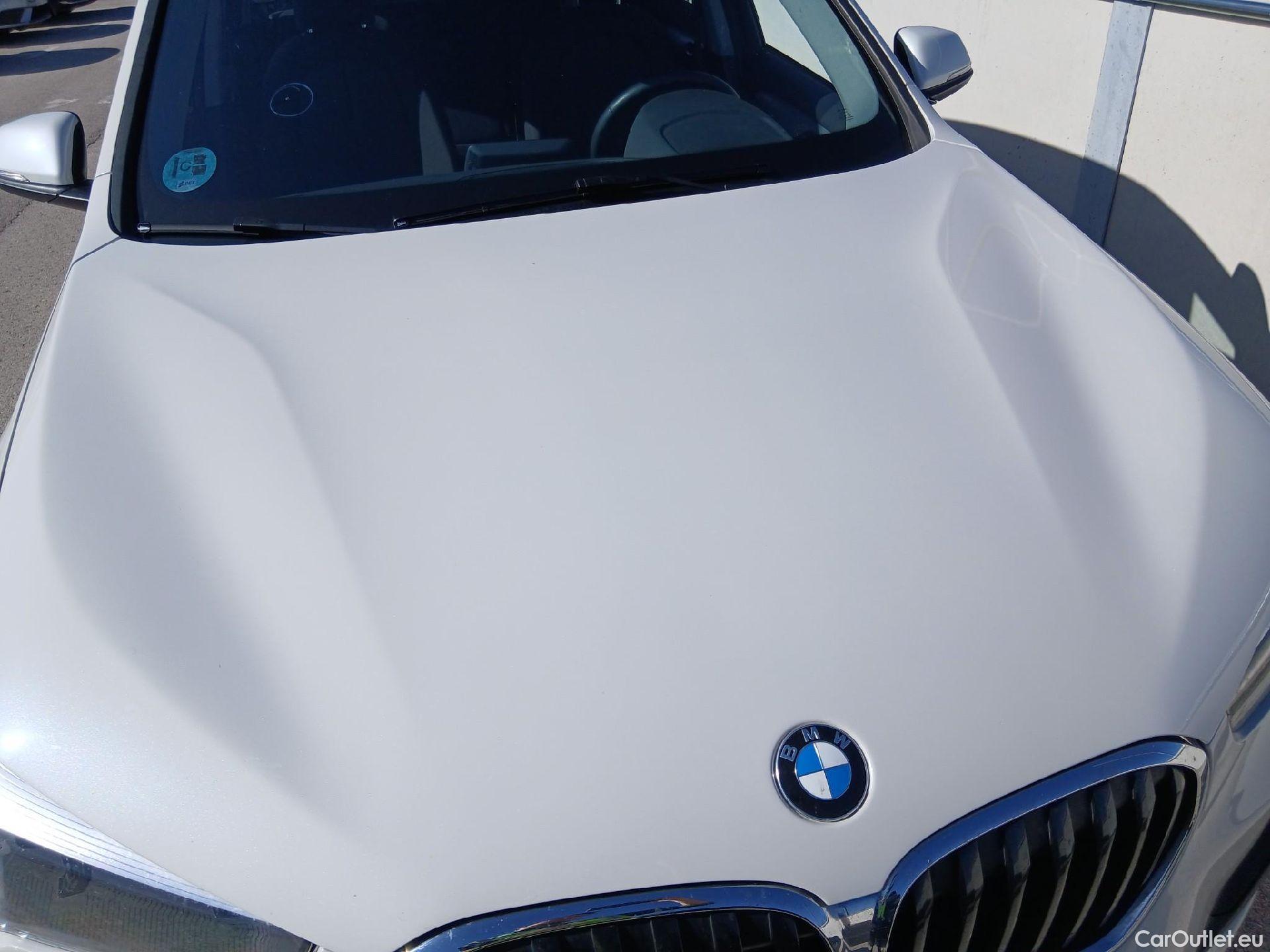  Bmw  X1 BMW  / 2019 / 5P / todoterreno sDrive18i #3