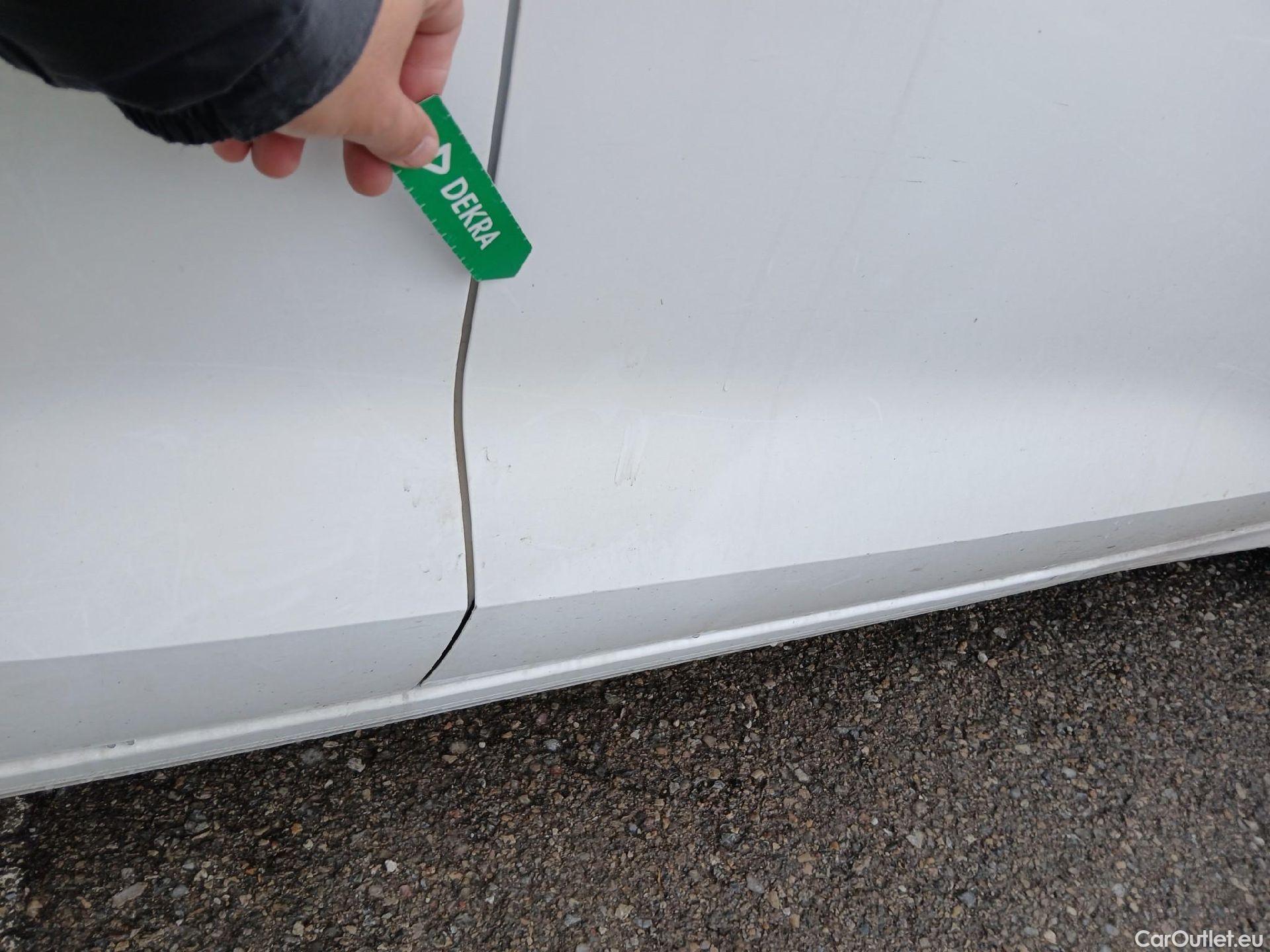  Audi  A3 AUDI  / 2020 / 5P / berlina con portón Sportback 30 TFSI 81kW (110CV) S tronic #46