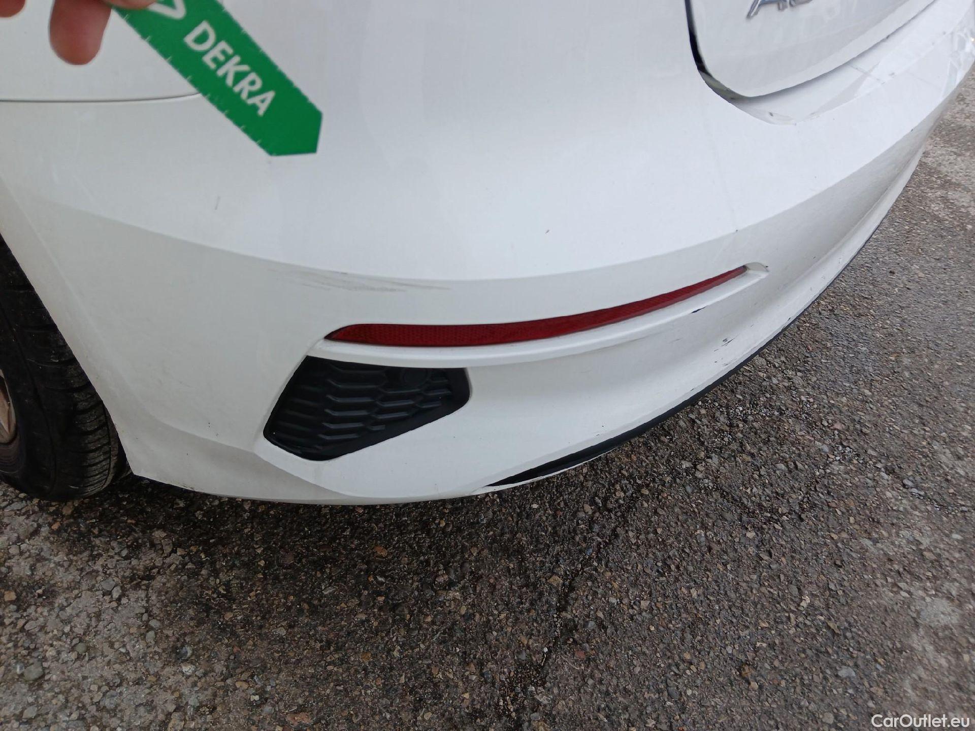  Audi  A3 AUDI  / 2020 / 5P / berlina con portón Sportback 30 TFSI 81kW (110CV) S tronic #33