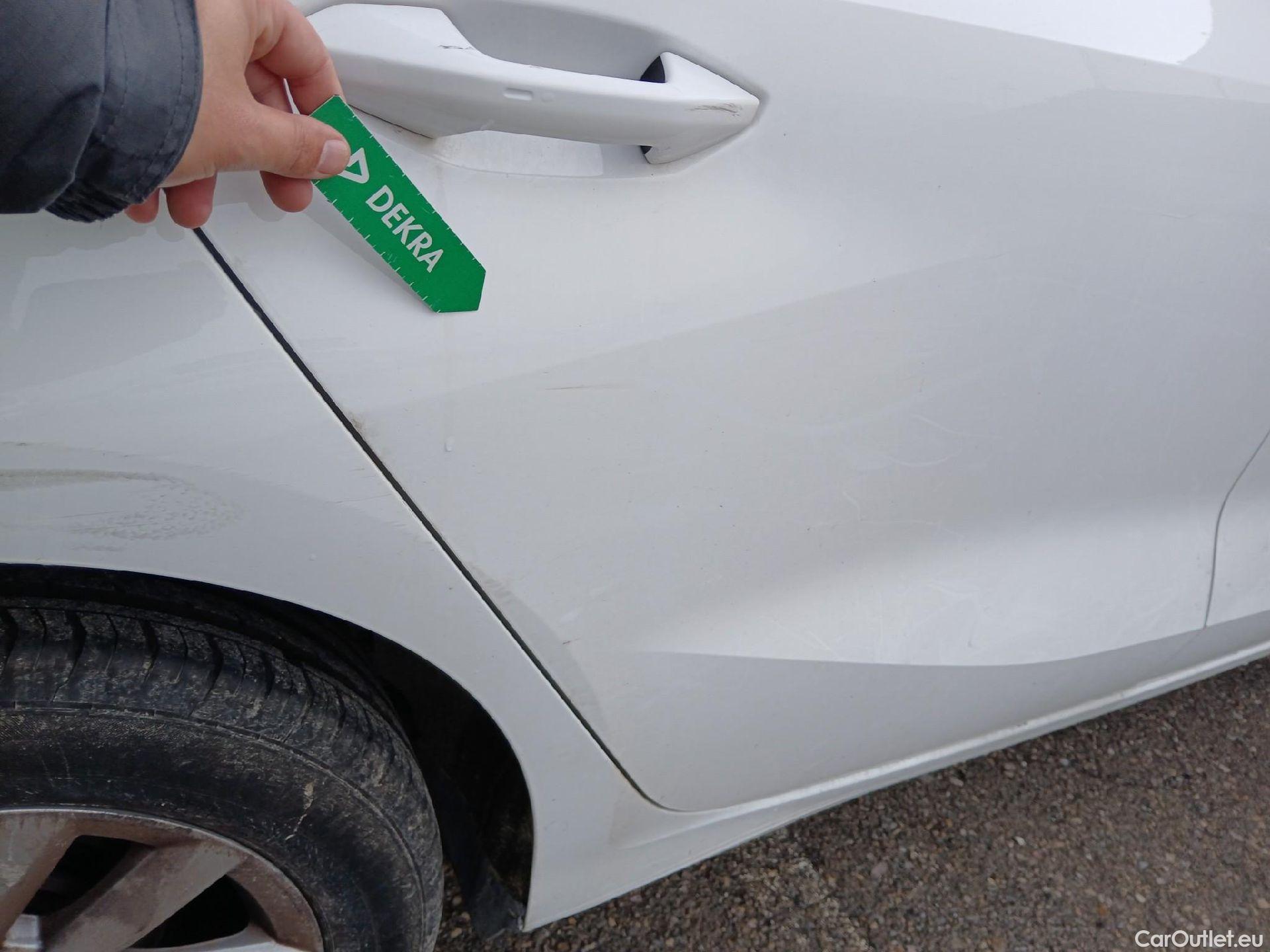  Audi  A3 AUDI  / 2020 / 5P / berlina con portón Sportback 30 TFSI 81kW (110CV) S tronic #42