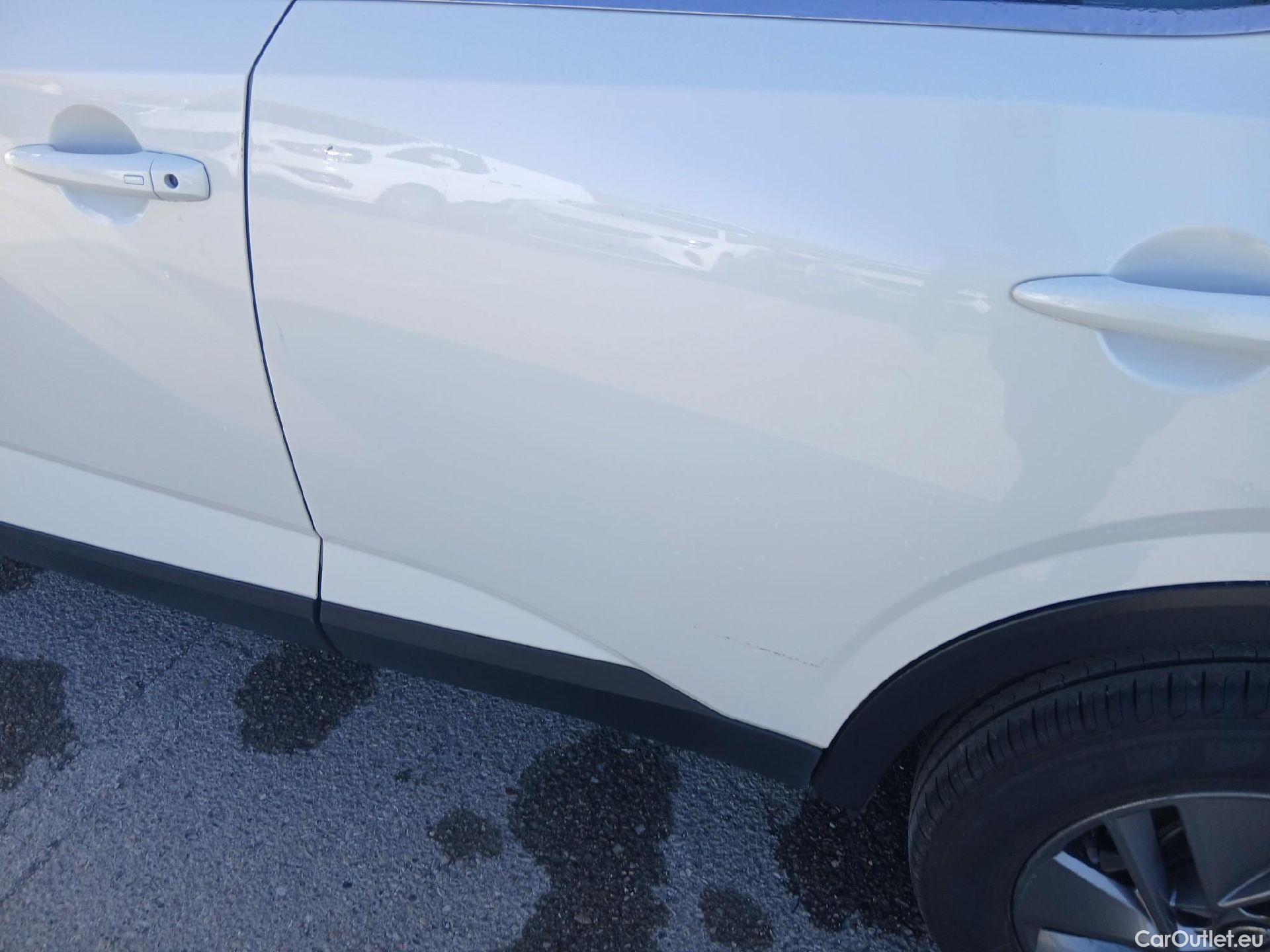  Nissan  Qashqai NISSAN  / 2021 / 5P / todoterreno DIG-T 116kW (158CV) mHEV Xtronic Acenta (AC2) #11