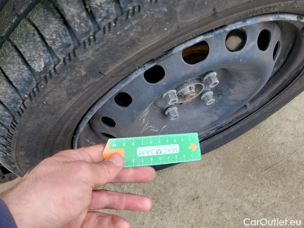  Dacia  Dokker DACIA  / 2013 / 4P / monovolumen compacto Essential Blue dCi 70kW (95CV) - 18 #31