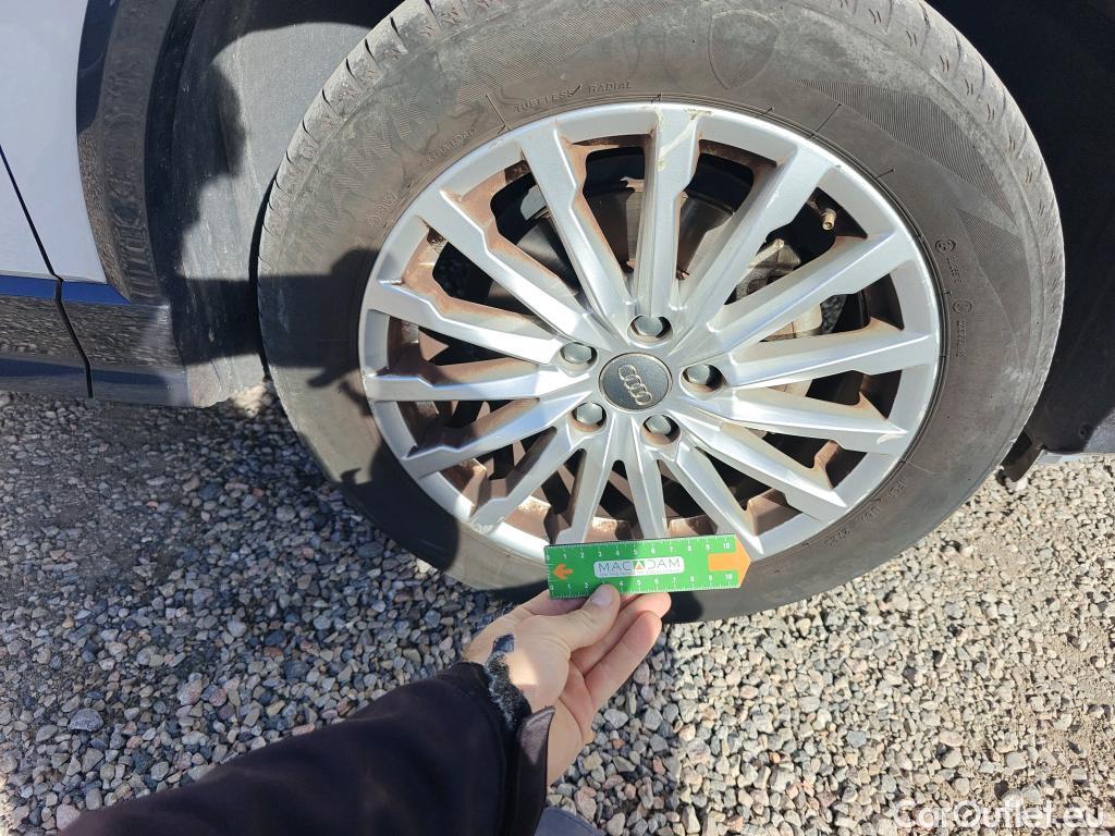  Audi  Q2 AUDI  / 2016 / 5P / todoterreno Design 30 TFSI 85kW (116CV) #3