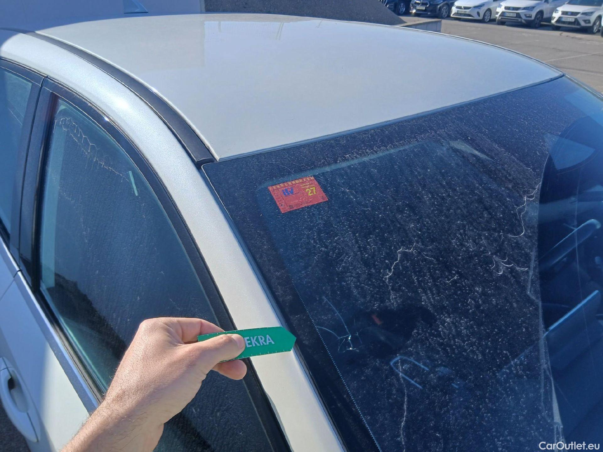  Nissan  Qashqai NISSAN  / 2021 / 5P / todoterreno DIG-T 116kW (158CV) mHEV Xtronic Acenta (AC2) #33