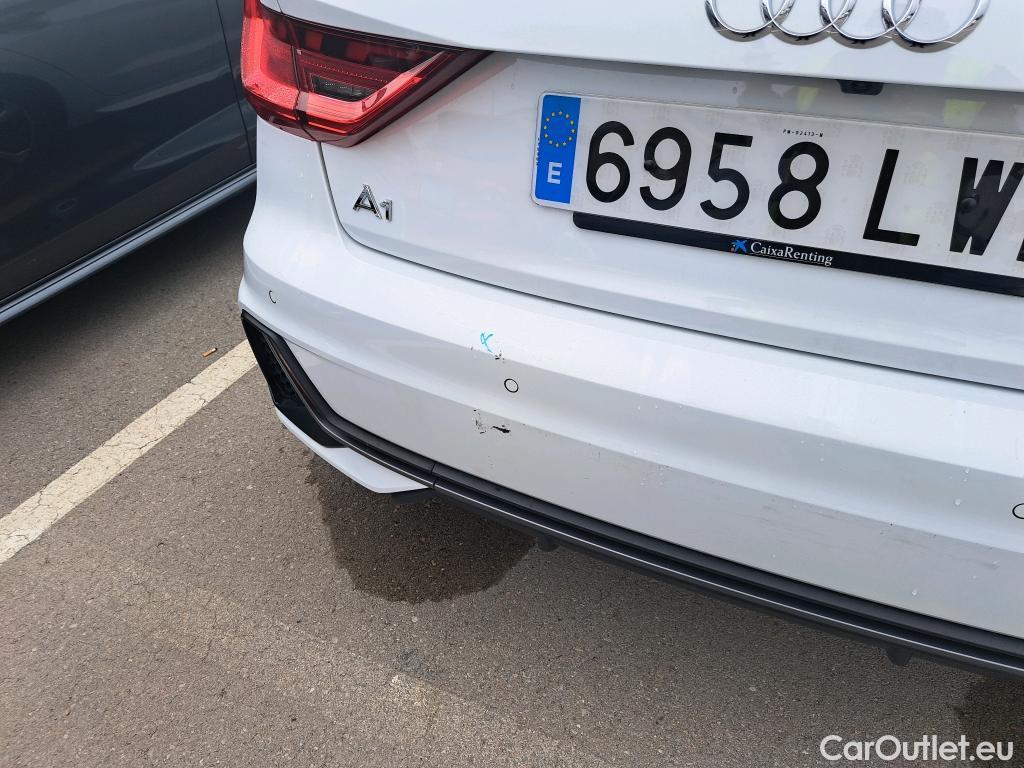  Audi  A1 Sportback AUDI A1 / 2018 / 5P / berlina con portón Sportback Adrenalin 30 TFSI 81kW (110CV)(SP) #9