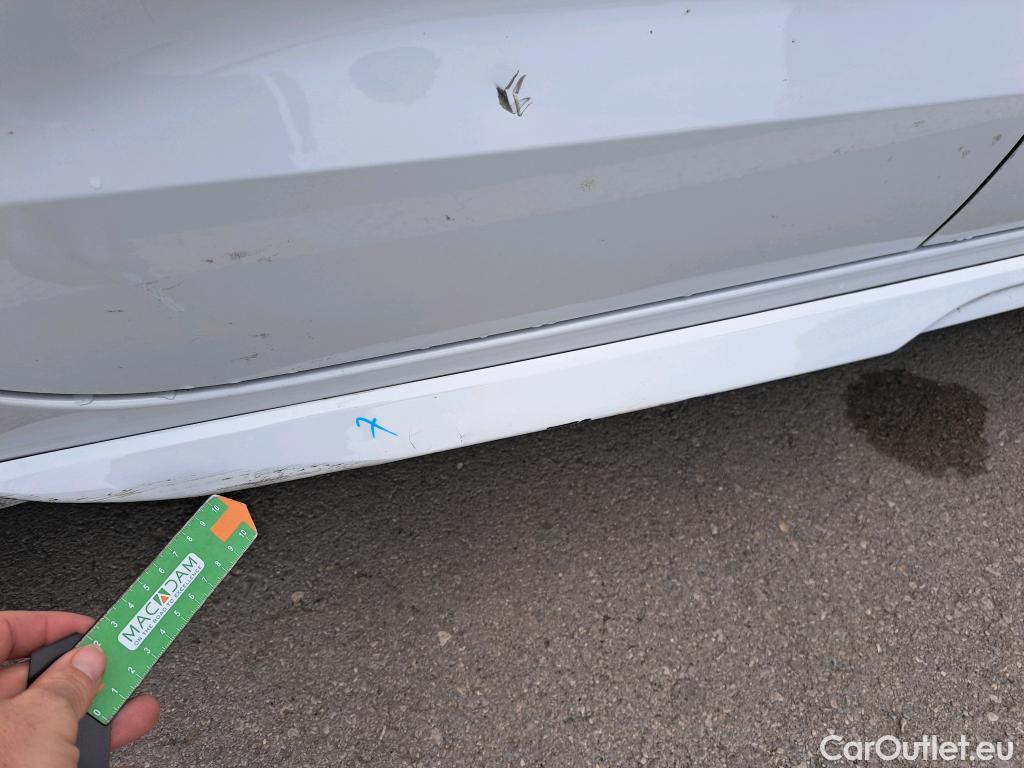  Audi  A1 Sportback AUDI A1 / 2018 / 5P / berlina con portón Sportback Adrenalin 30 TFSI 81kW (110CV)(SP) #21