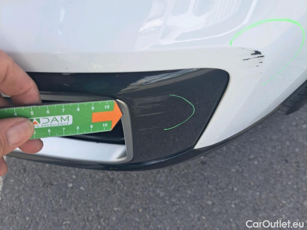  Audi  Q2 AUDI  / 2016 / 5P / todoterreno Design 35 TFSI 110kW (150CV) S tronic #18