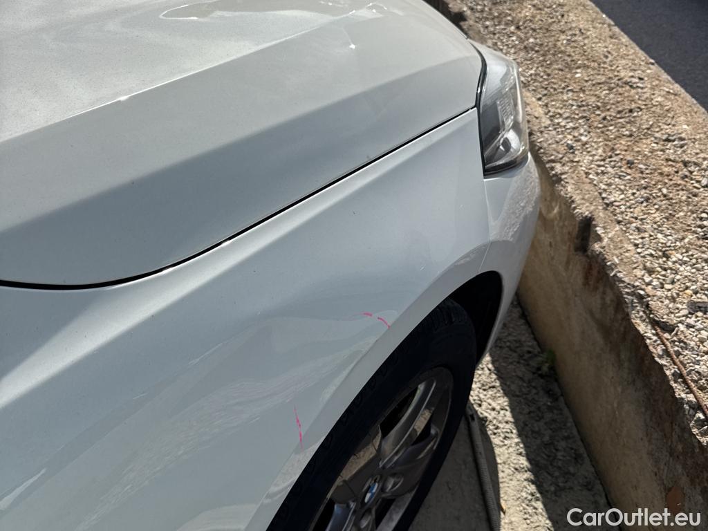  Bmw  Serie 1 BMW  / 2019 / 5P / berlina con portón 116d #3