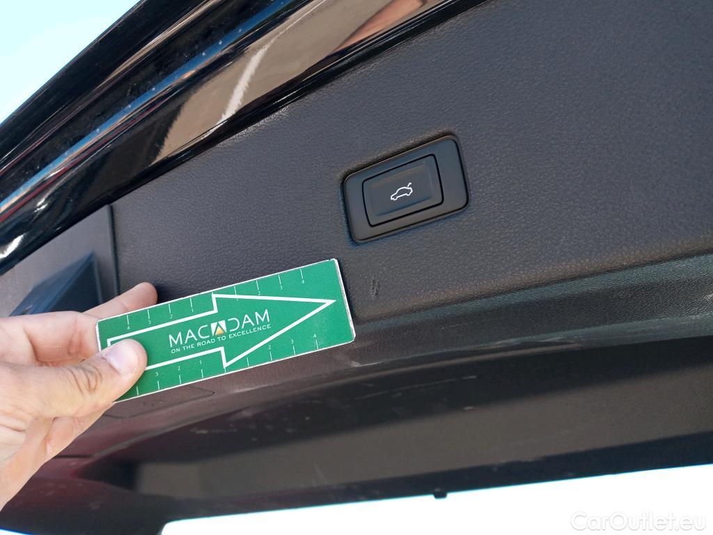  Audi  Q8 AUDI  / 2018 / 5P / todoterreno 50 TDI 210kW S Line Plus quattro tip #9